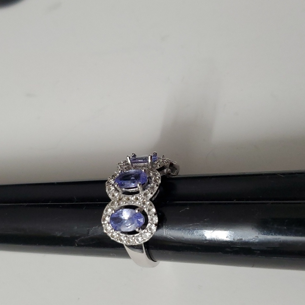 Watch Video / Sterling Silver 925 Tanzanite Halo Ring View 6